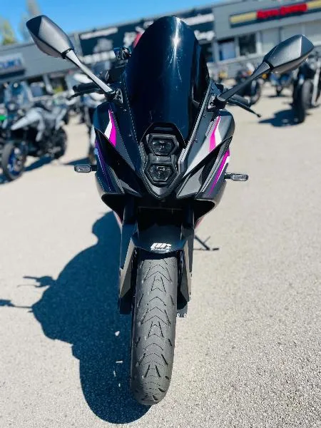 GSX8R
