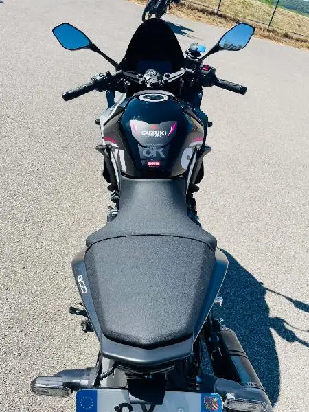 GSX8R