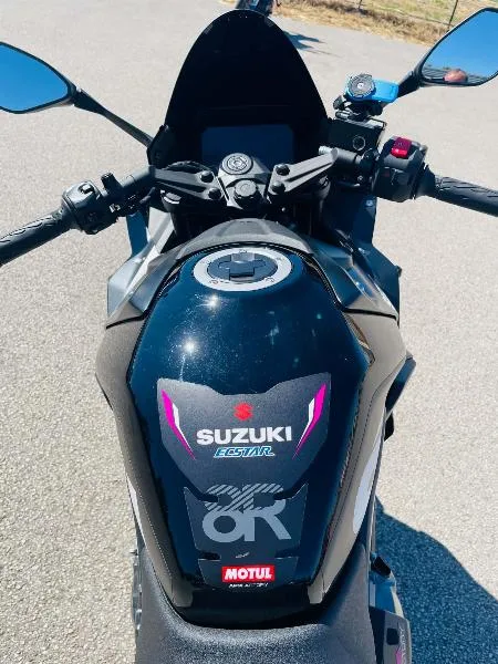 GSX8R