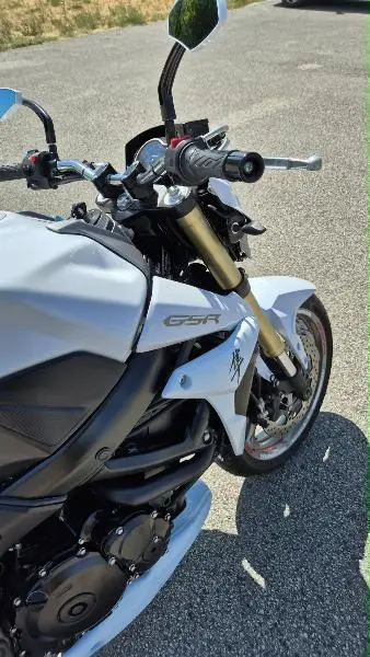 GSR 750