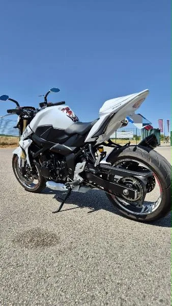 GSR 750