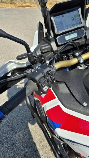 AFRICA TWIN 1100 DTC ADVENTURE SPORT DCT SE