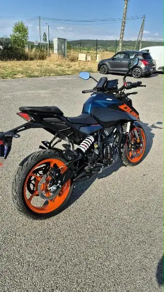 125 DUKE