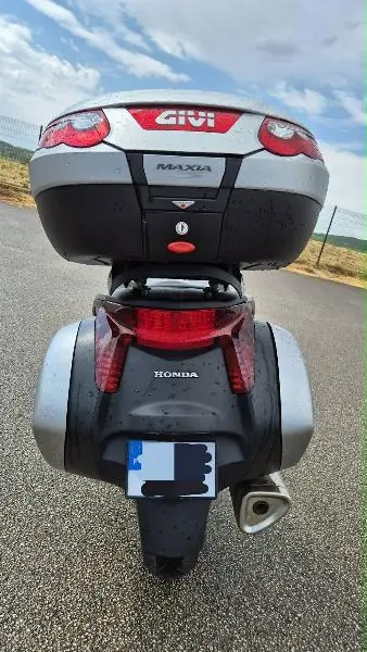 NT DEAUVILLE 700