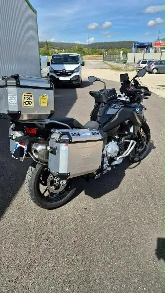 F 750 GS Triple Black