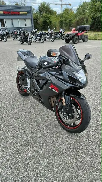 GSXR 750