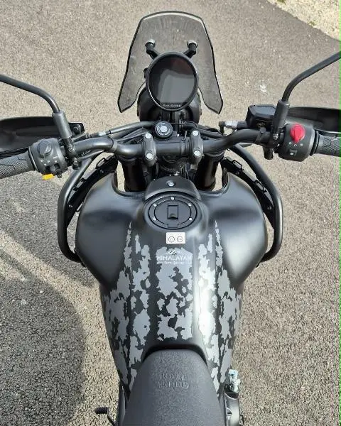 Himalayan 450 Mana Black