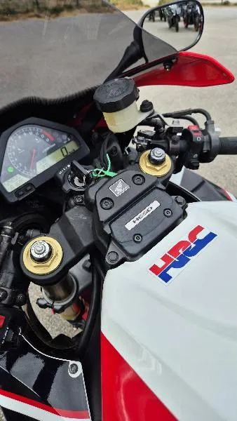 CBR 1000 RR FIREBLADE  HRC