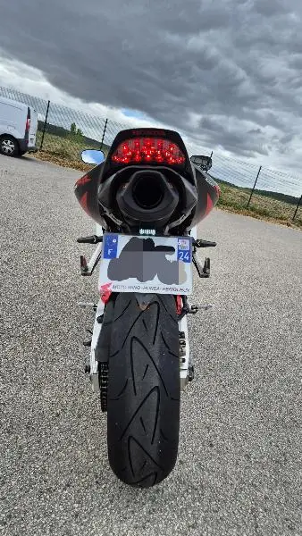 CBR 1000 RR FIREBLADE  HRC