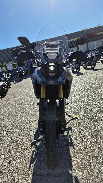DL VSTROM 800DE