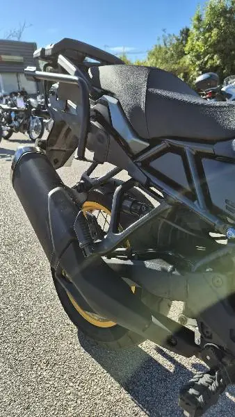 DL VSTROM 800DE
