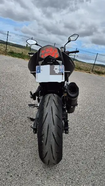 Z 750
