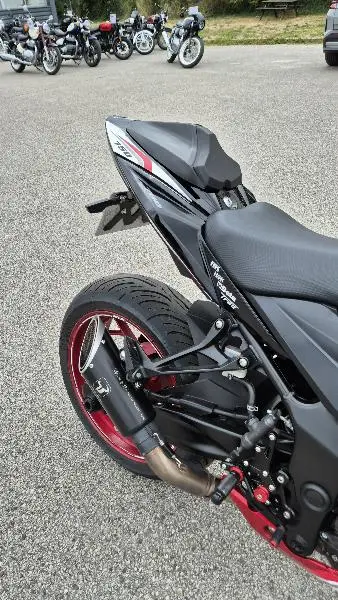 GSXS 750