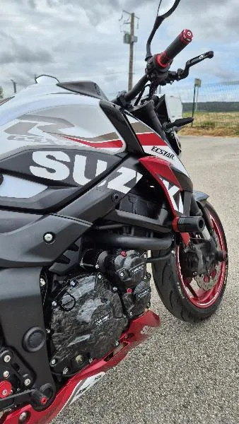 GSXS 750