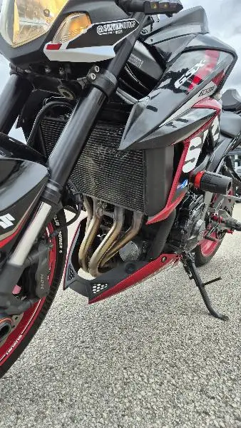 GSXS 750