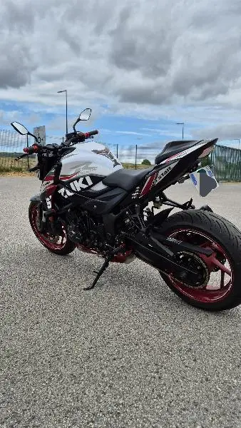GSXS 750