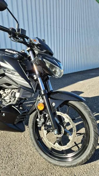 GSXS 125 ABS