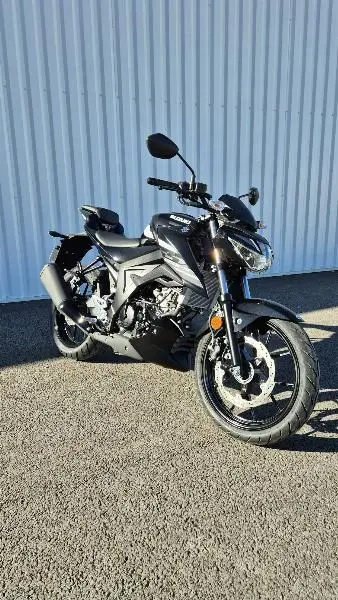 GSXS 125 ABS