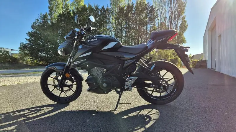 GSXS 125 ABS