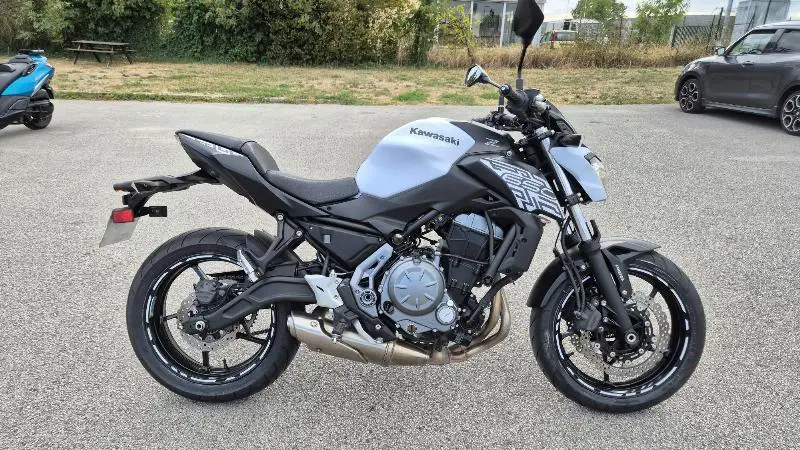 Z650  Z650