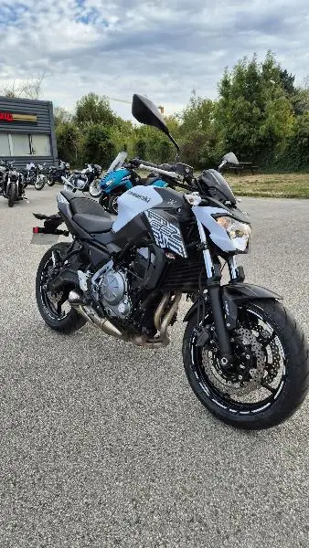 Z650  Z650