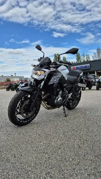 Z650  Z650