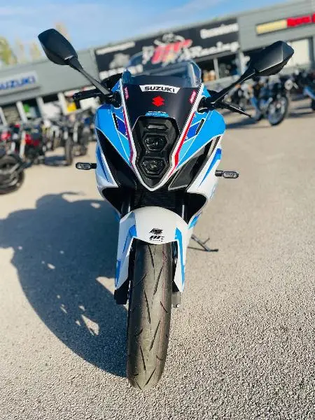 GSX8R