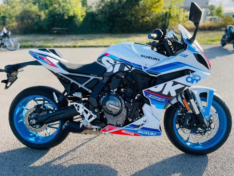 GSX8R