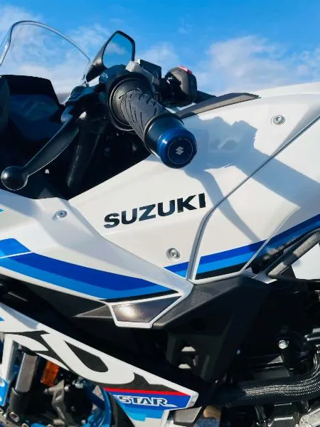 GSX8R