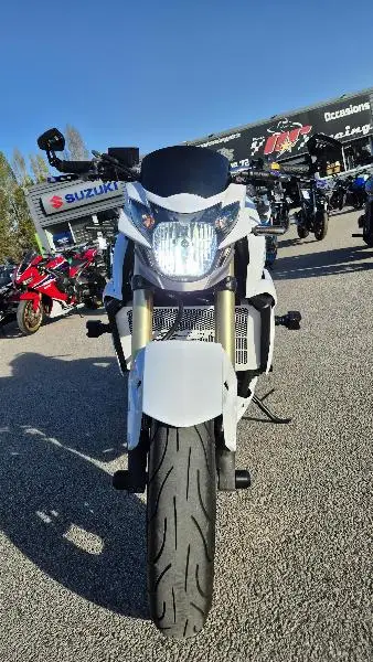 GSR 750