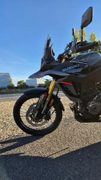 VSTROM 800DE