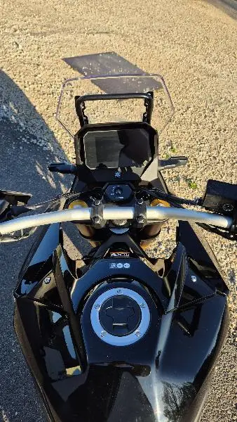 VSTROM 800DE