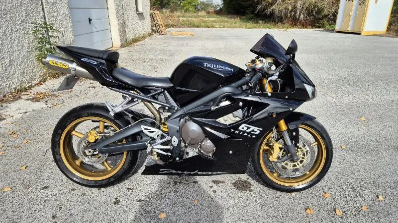DAYTONA 675 2007
