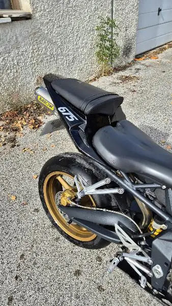 DAYTONA 675