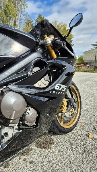 DAYTONA 675