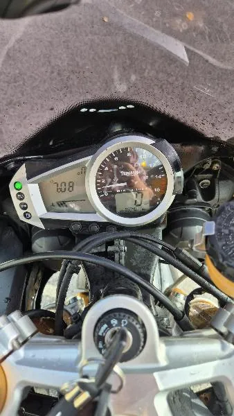 DAYTONA 675