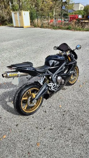 DAYTONA 675