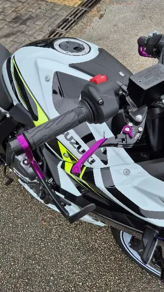 GSX8R