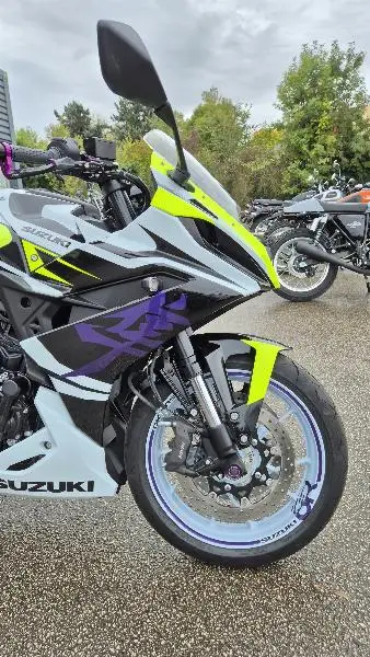 GSX8R
