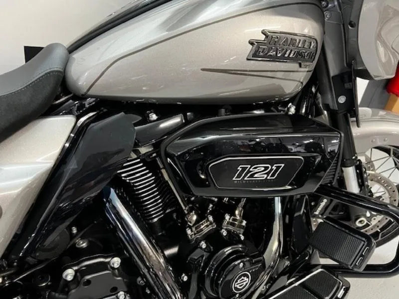TOURING STREET GLIDE 1977 CVO 