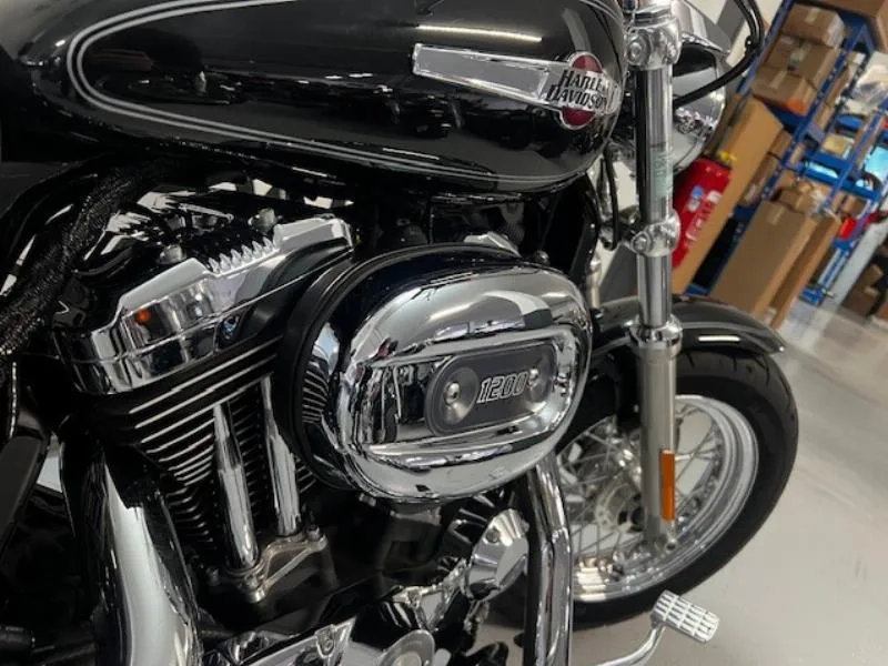 SPORTSTER CUSTOM 1200