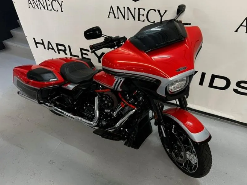 TOURING STREET GLIDE 1977 CVO 
