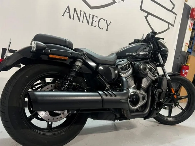 SPORTSTER NIGHTSTER 975