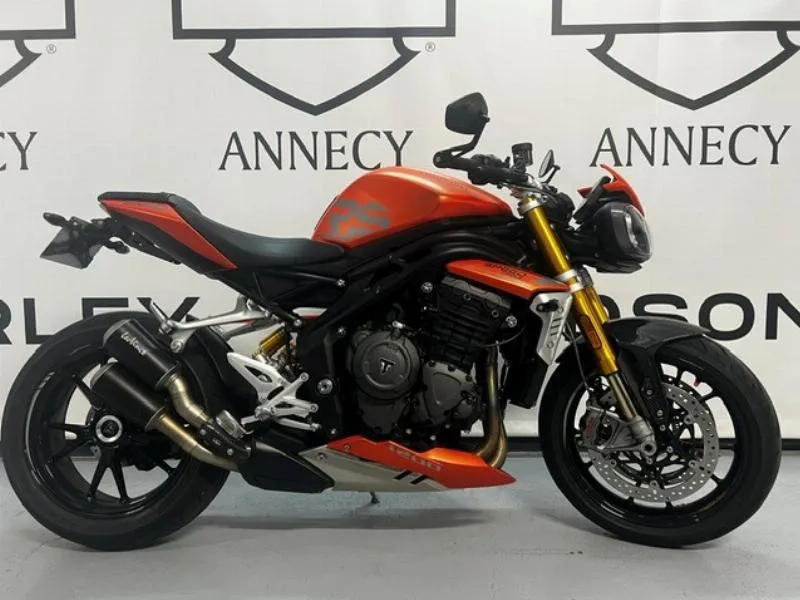 SPEED TRIPLE 1200 RS