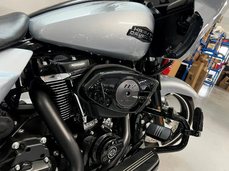 TOURING ROAD GLIDE 1923