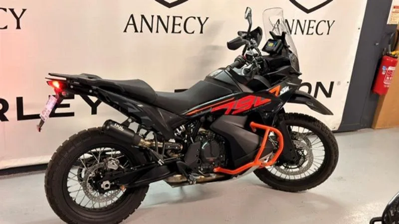 790 ADVENTURE