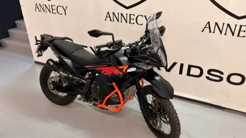 790 ADVENTURE