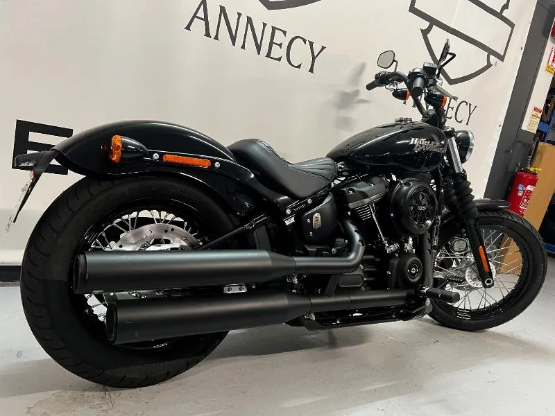 SOFTAIL STREET BOB 1745