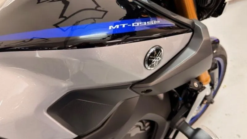 MT09 SP