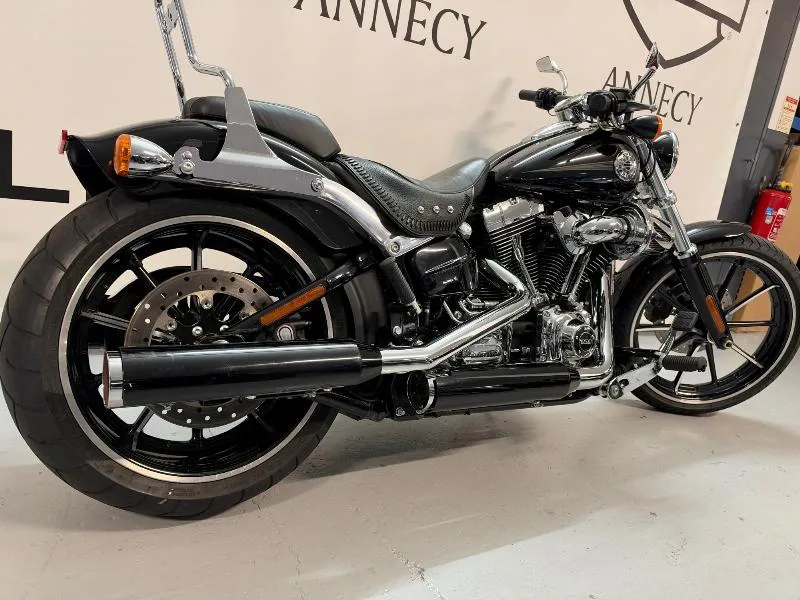 SOFTAIL BREAKOUT 1690